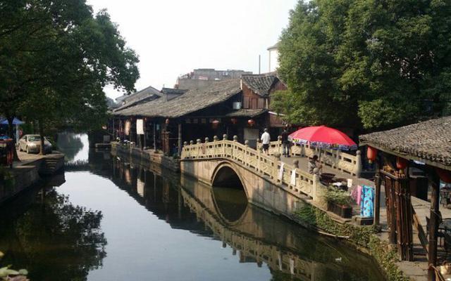 海润游艇码头:铝合金浮桥完成时间与哪些因素有关?